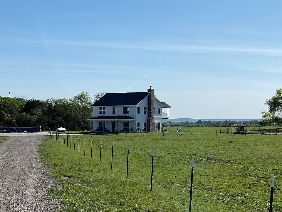 1st image of 101 Woodhollow Dr