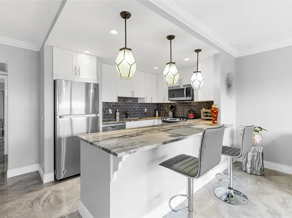 487 Grantham F #487, Deerfield Beach, FL 33442