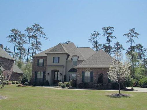 2nd image of 436 Pencarrow Cir