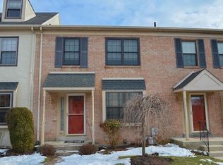 341 Scola Rd, Brookhaven, PA 19015