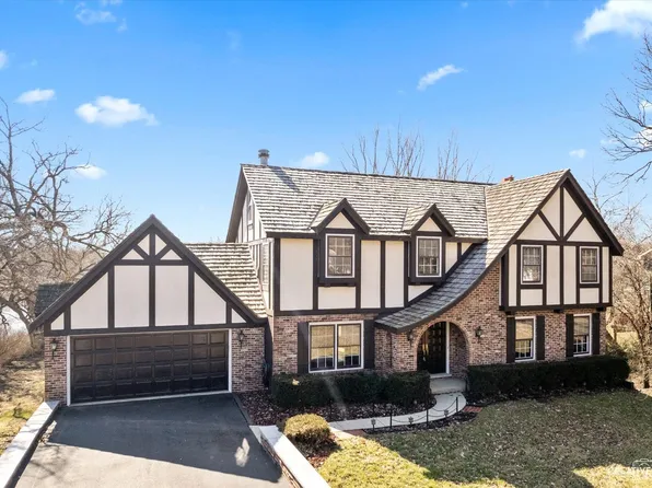 43W501 Scott Rd, Sugar Grove, IL 60554