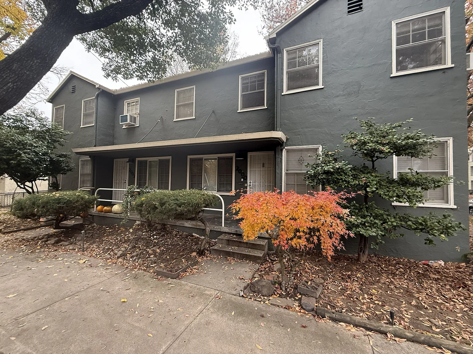 2 bed, 1100 sqft, $2,295 — Photo 1