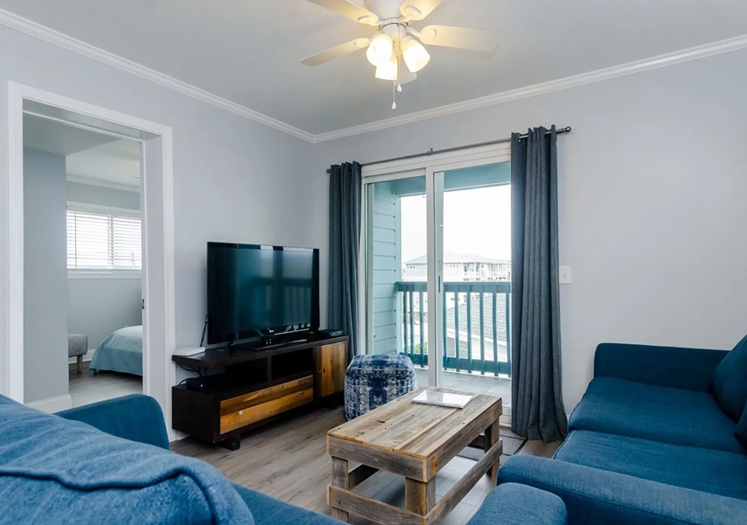 (C097) 1404 Canal Drive, Unit 30, Carolina Beach, NC 28428 — Photo 2