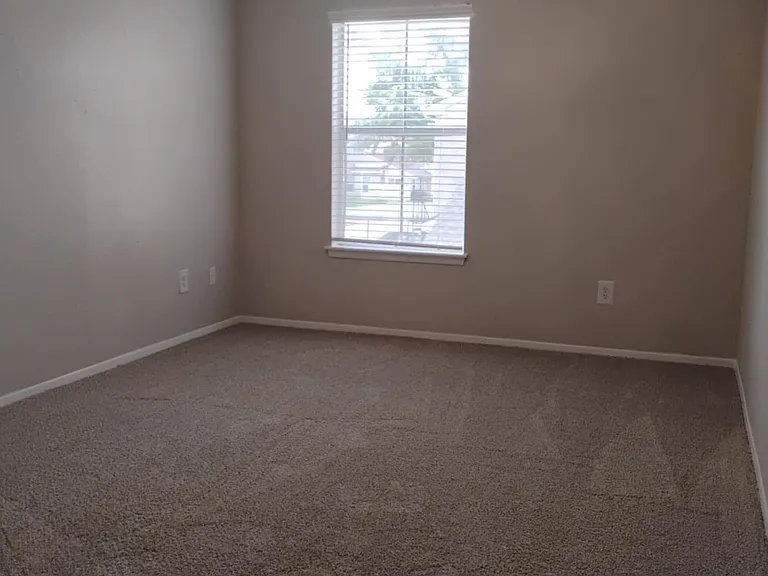 1 bed bedroom