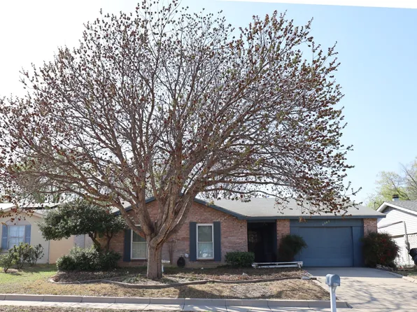 6505 Yarmouth Ave, North Richland Hills, TX 76182