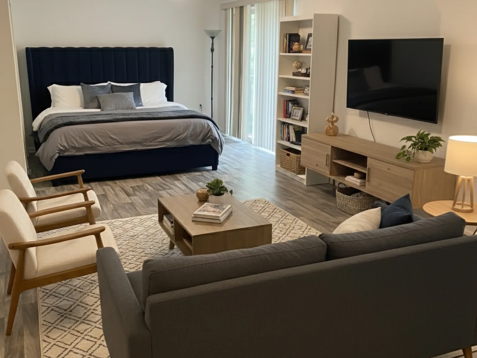 1 bed, $1,100 — Photo 1