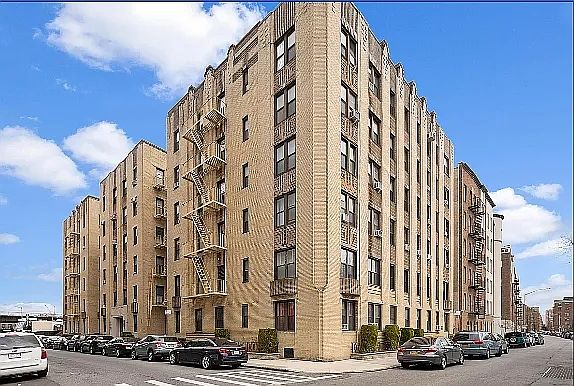 1st image of 3111 Brighton Ct #1-B2