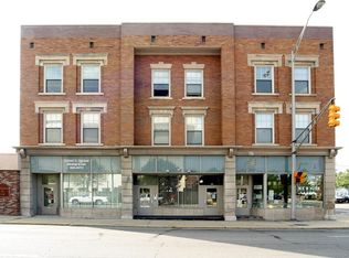 123 N High St #B25F49FAA, Muncie, IN 47305