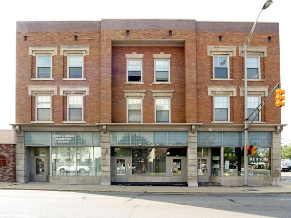 123 N High St APT 307