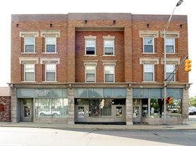 Arrasmith Apartments