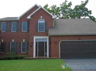 6410 Garrett Ln, Roanoke, VA 24019