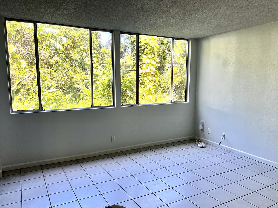 1st image of 360 Kauila St APT 102