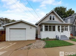 161 Dixon St, Madison, WI 53704