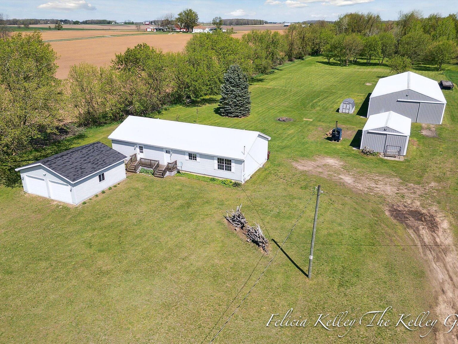 14862 W Stanton Rd, Trufant, MI 49347 Zillow