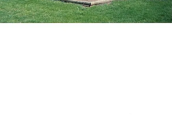 7 Indian Creek Dr, Rudolph, OH 43462