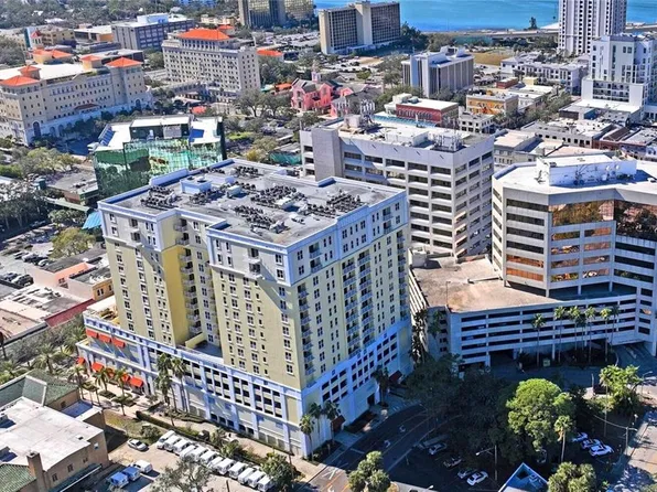 628 Cleveland St, Clearwater, FL