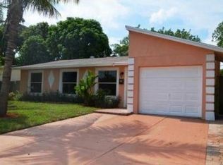220 SW 4th Ave, Boynton Beach, FL 33435