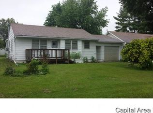539 W Holden St, Virden, IL 62690