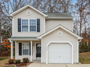 2822 Filbert St, Raleigh, NC 27610