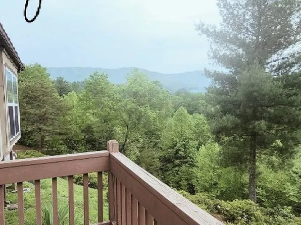 715 Forest Hills Ln, Andrews, NC 28901