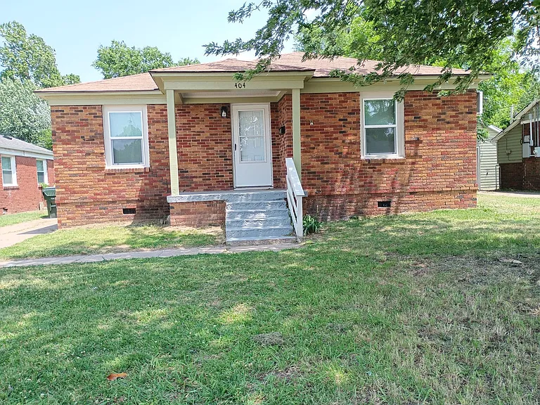 404 Mid America Blvd — Photo 3