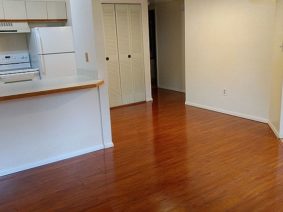 Room for desk 