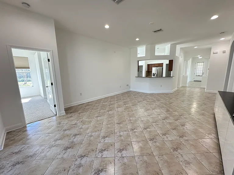 8120 Turkey Hill Ct — Photo 10