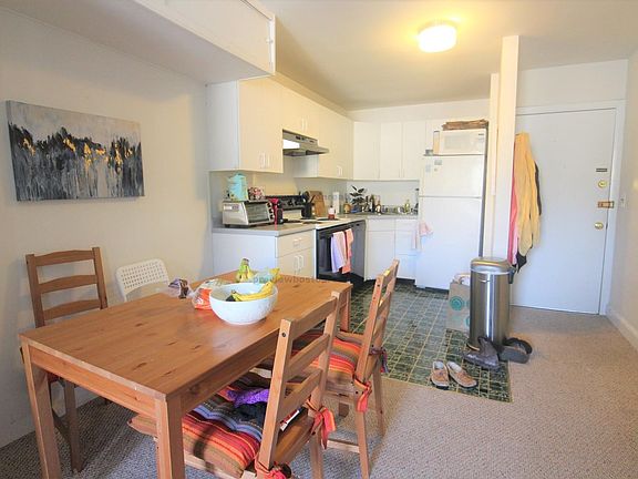 4th image of 202 Saint Paul St #64