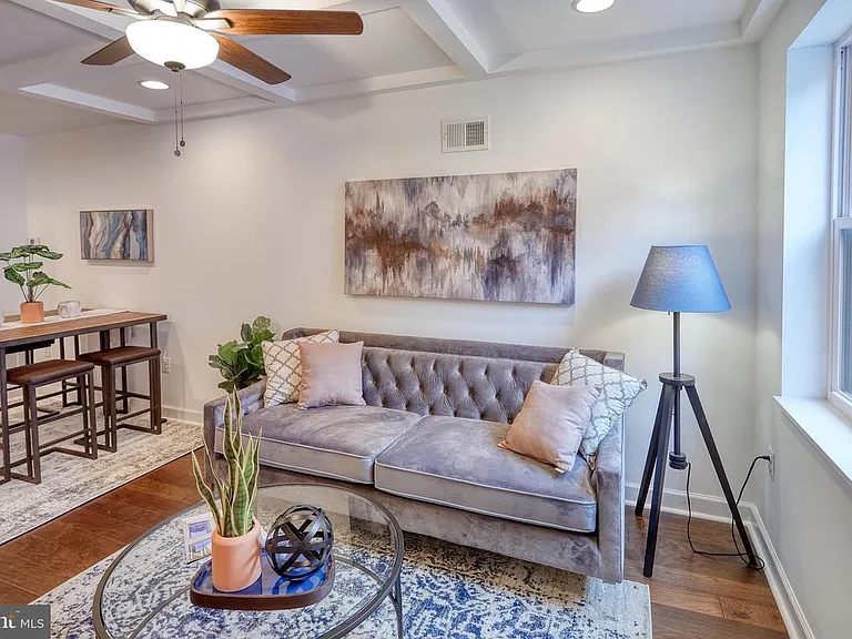 2021 Portugal St — Photo 5