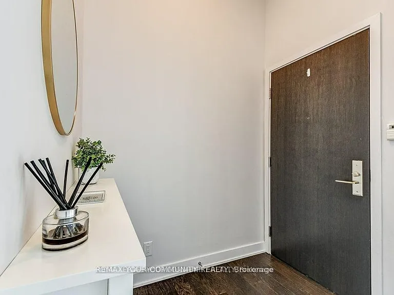1815 Yonge St #602 — Photo 6