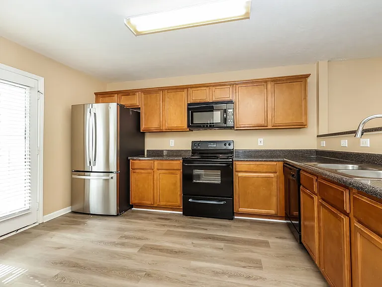 8034 Logan Dr — Photo 8