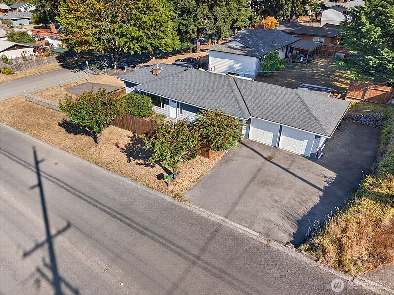 2nd image of 1105 S I Street