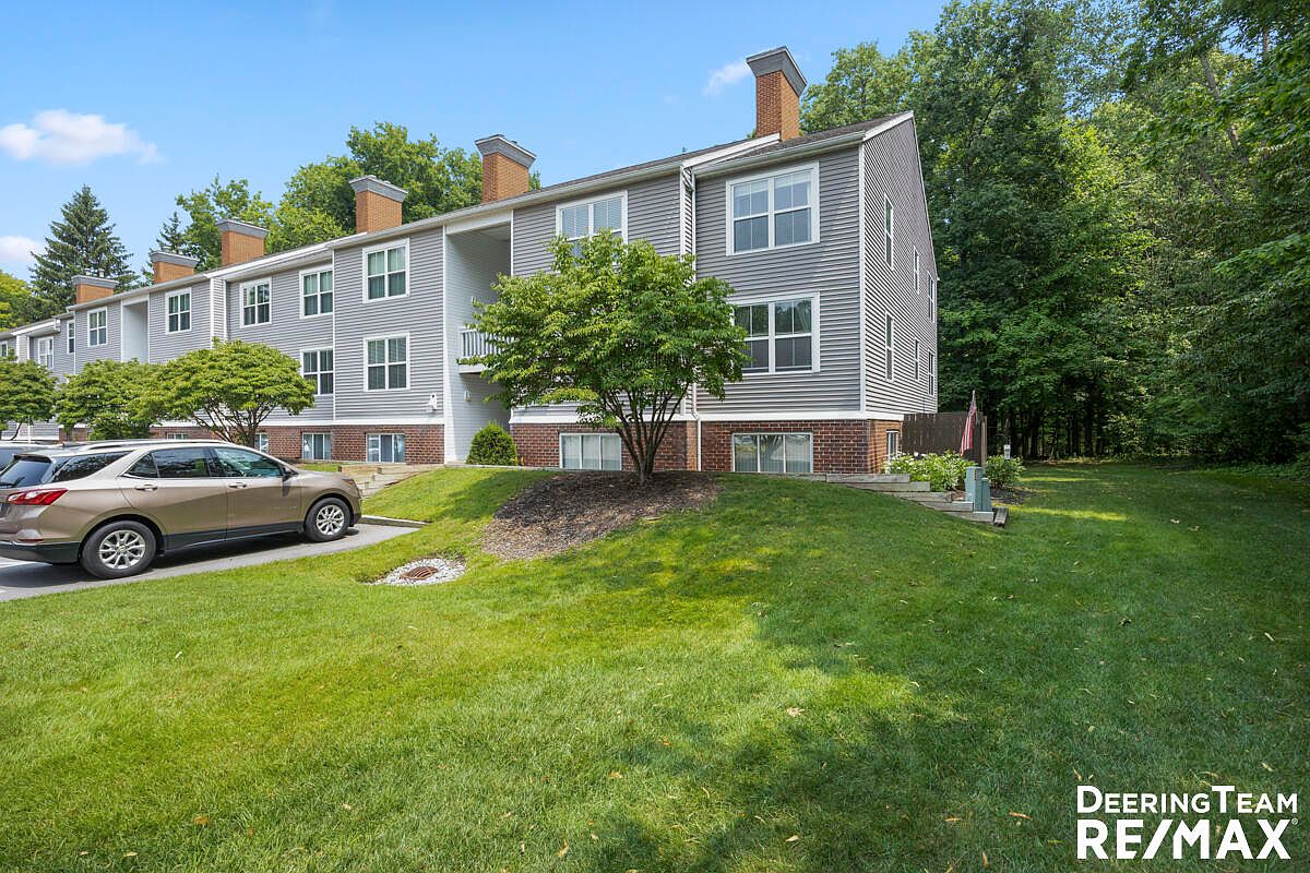 3374 Pine Meadow Dr SE APT 302, Kentwood, MI 49512 Zillow