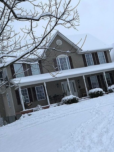 1st image of 457 Patriots Way
