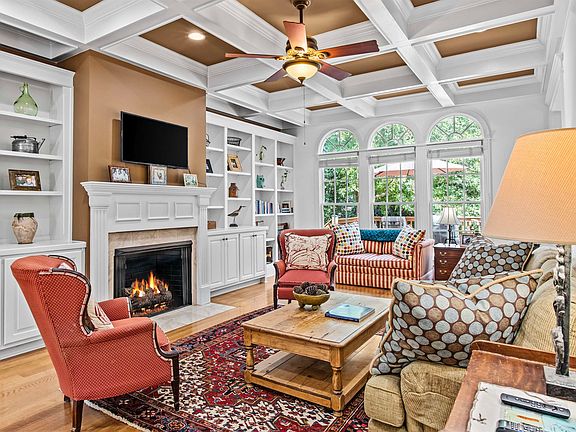 5th image of 1355 Veranda Park Dr