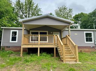 1101 McDonald St, Fayetteville, TN 37334