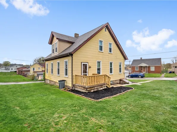 411 Wilkins Ave, California, PA 15419