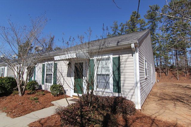 1st image of 127 Saint Kitts Ct