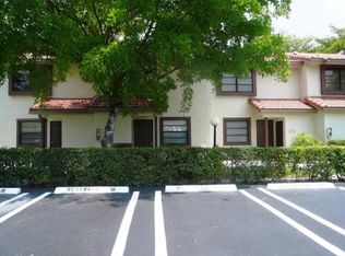 4177 Coral Springs Dr, Coral Springs, FL 33065