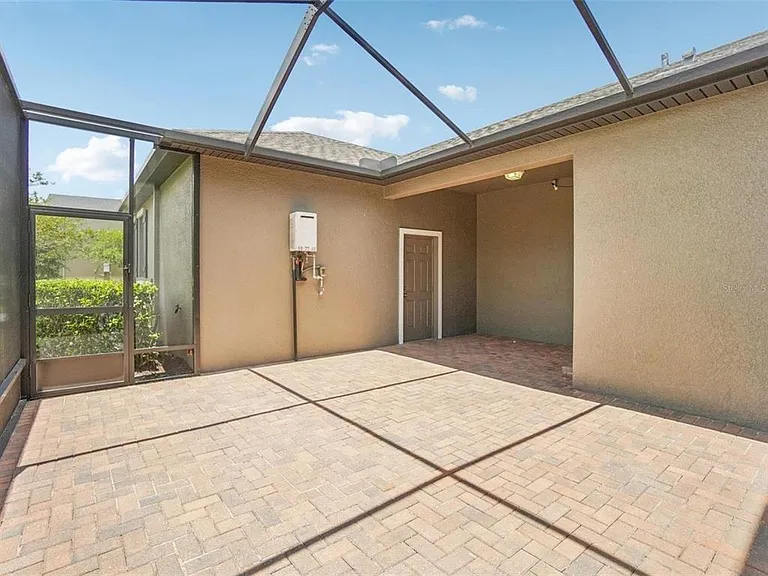 17575 Brighton Lake Rd — Photo 12