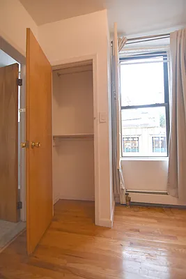 Rented by Bohemia Realty Group | media 19