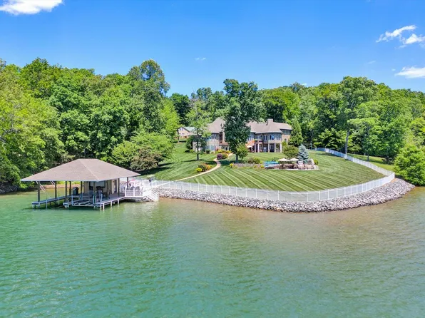 1114 Shady Point Rd, Huddleston, VA 24104