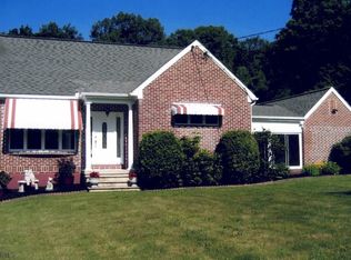 249 Avalon Rd, Altoona, PA 16601