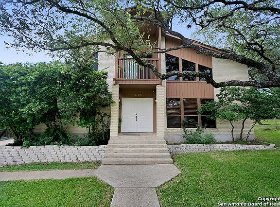 4th image of 2123 Pipestone Dr