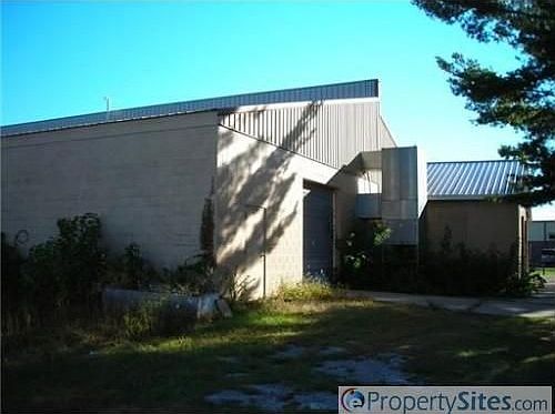 2nd image of 55851 East Ave