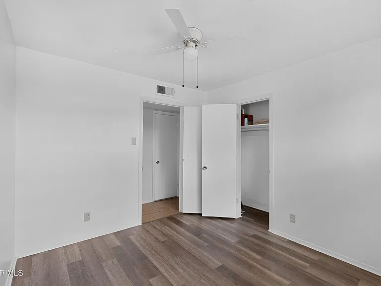 9545 Verbena Dr — Photo 32