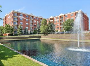 2-1 Itasca Pl #420, Itasca, IL 60143