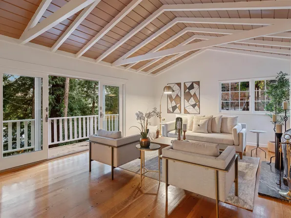 5922 Bruns Ct, Oakland, CA 94611