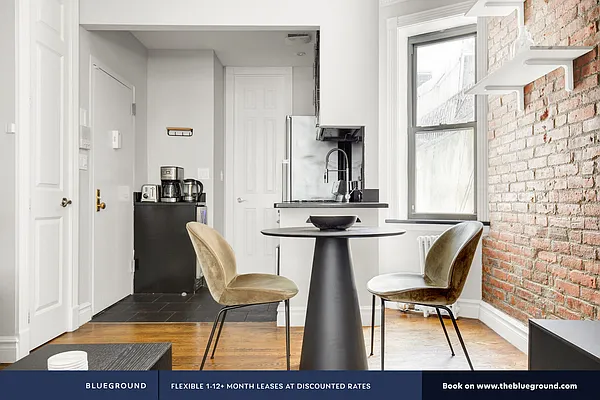 Rented by The Blueground | media 20