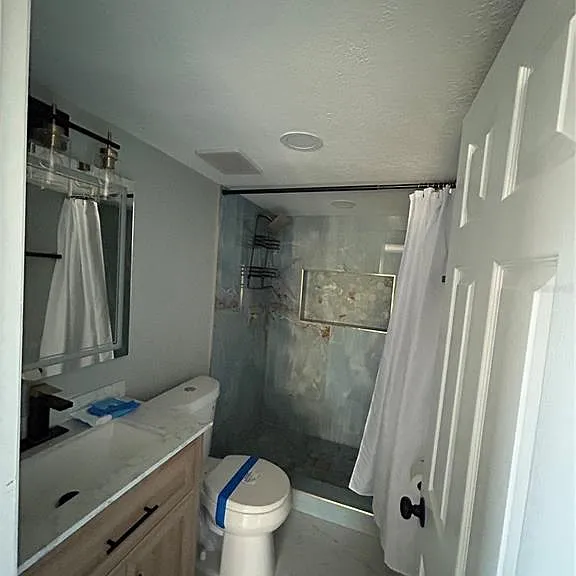 E Ellicott St — Photo 13